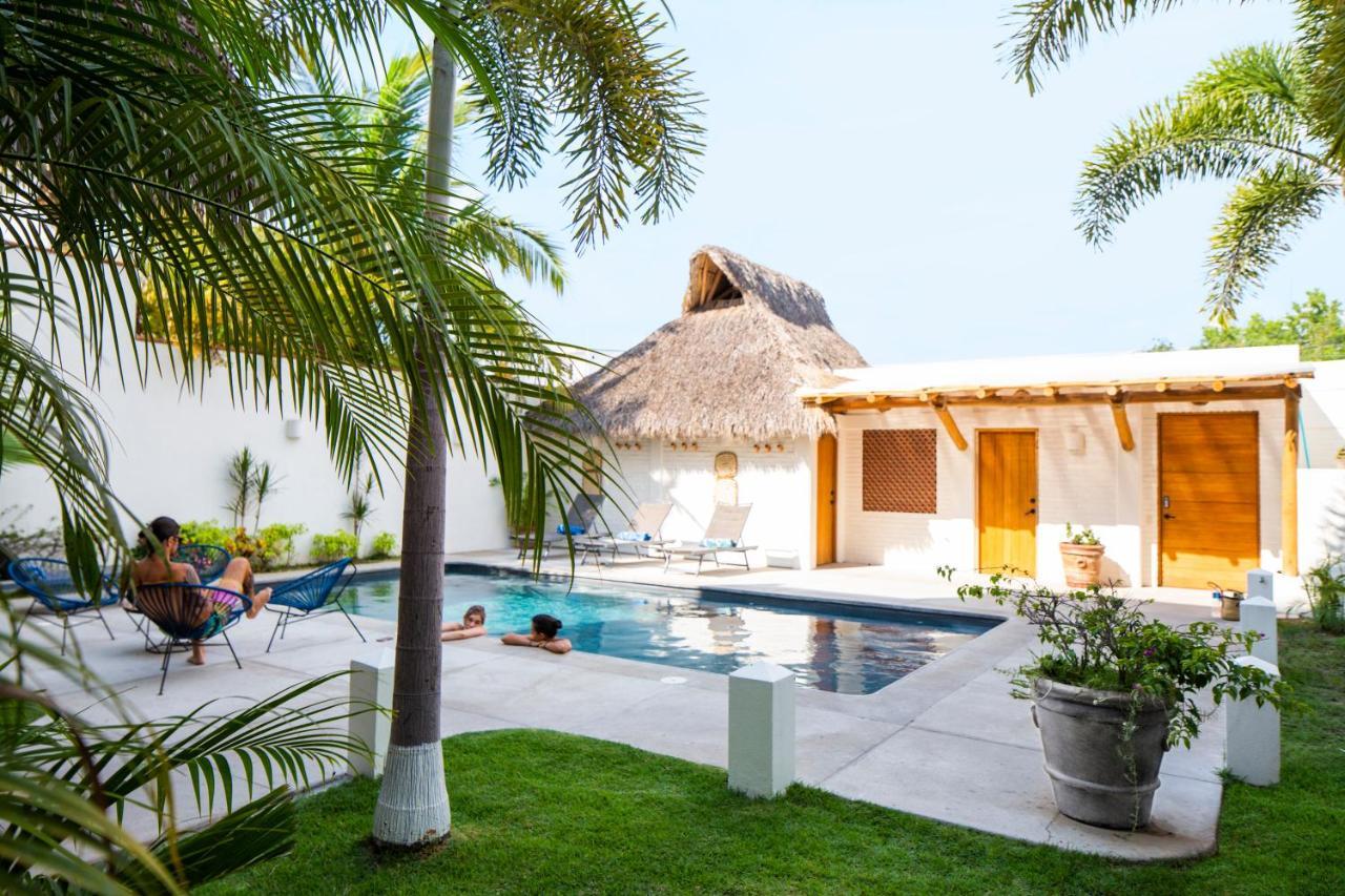 Punta Mita Surf Lodge エクステリア 写真