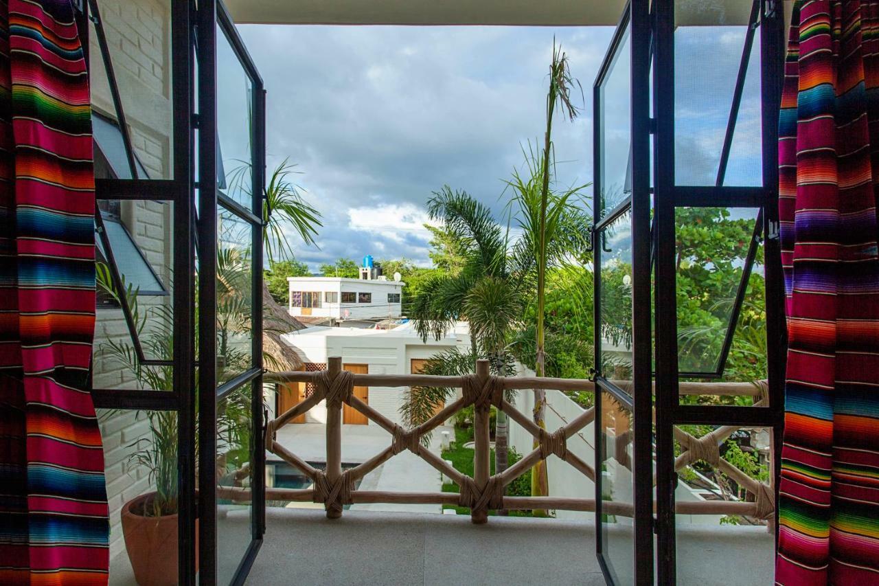 Punta Mita Surf Lodge エクステリア 写真